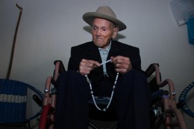 Cine este cel mai în vârstă bărbat din lume. Secretul longevităţii: Un păhărel de tărie în fiecare zi